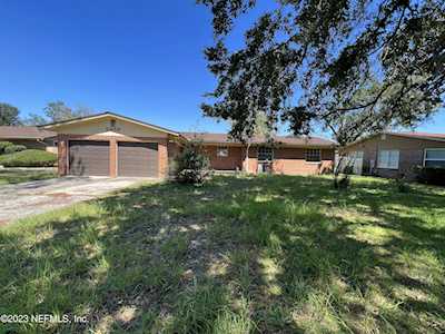 5655 International DR Jacksonville, FL 32219