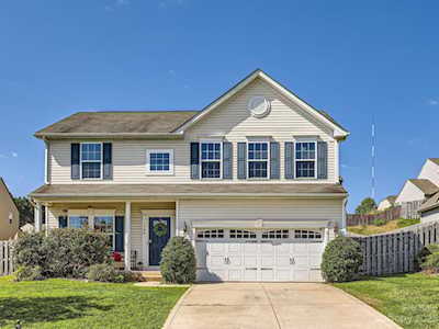 144 Alborn Dr Mooresville, NC 28115