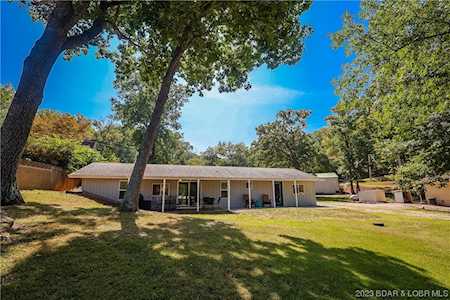 875 Hyde Park Dr Gravois Mills, MO 65037