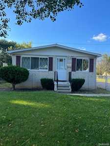 251 N Walnut St Mt. Clemens, MI 48043