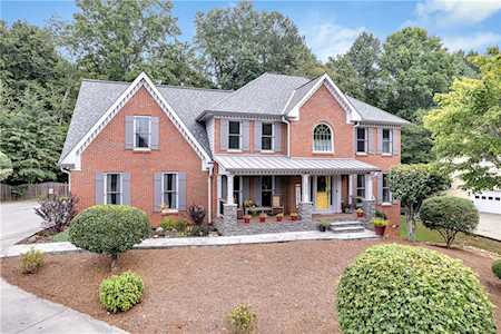 3805 Grand Forest Drive Peachtree Corners, GA 30092