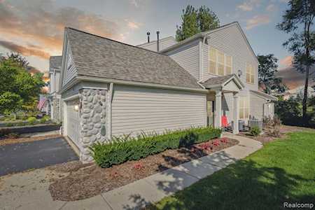 556 Dockside Circle Holly Twp, MI 48442
