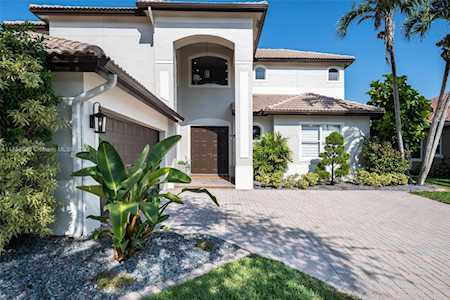10633 NW 62nd Ct Parkland, FL 33076