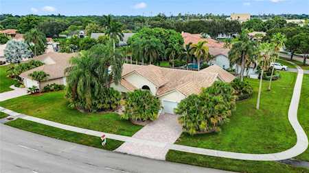 5281 SW 15th Ct Plantation, FL 33317