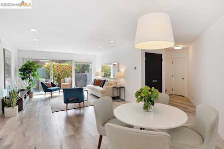 5290 Broadway Ter #101 Oakland, CA 94618