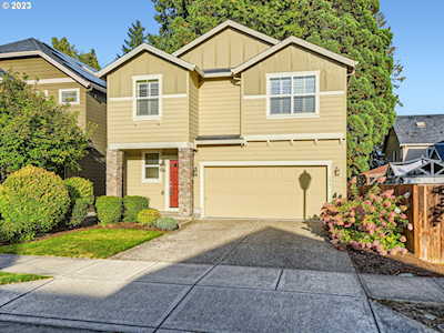 126 NE 57th AVE Hillsboro, OR 97124
