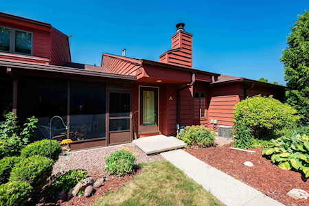 2240 Meadowbrook Ct #A Oshkosh, City of Oshkosh, WI 54904-7816
