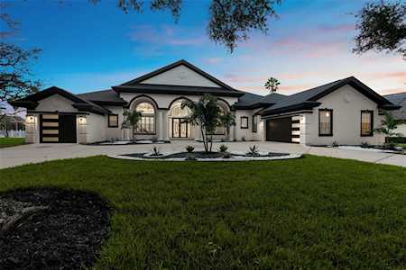 3060 Wentworth WAY Tarpon Springs, FL 34688