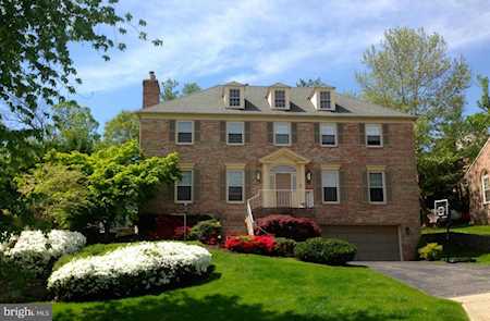 8824 Harness Trl Potomac, MD 20854