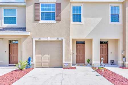704 Barclay Wood Dr Ruskin, FL 33570