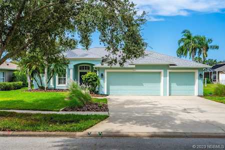 6180 Secret Lake Dr Port Orange, FL 32128