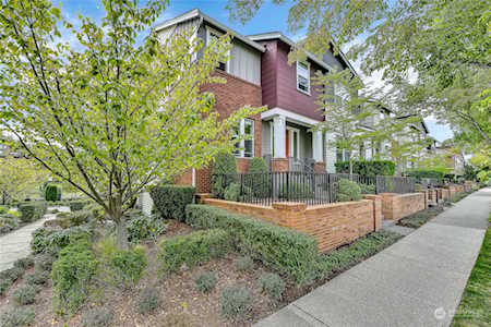 1271 NE Park Dr Issaquah, WA 98029