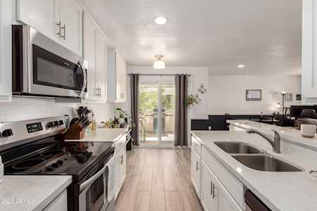 756 E Eugie Avenue Phoenix, AZ 85022