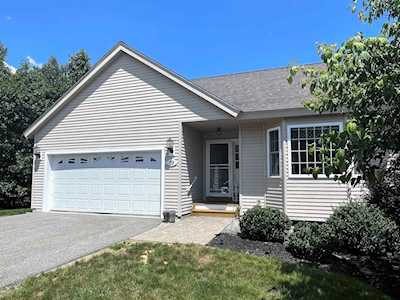 79 Hall Rd Fremont, NH 03044
