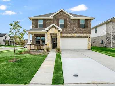 2303 Rocky Mountain Drive Royse City, TX 75189