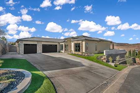 2252 Fairway Hills DR St George, UT 84770