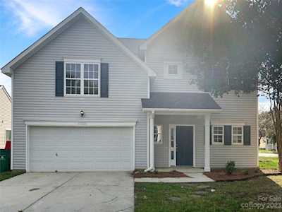 10331 Green Hedge Ave Charlotte, NC 28269