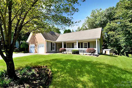 6506 Barry Whitaker Place Mint Hill, NC 28227