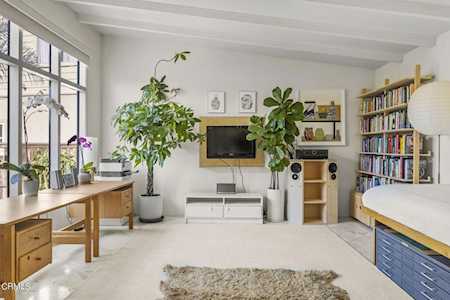 1120 Pittsfield Ln Ventura, CA 93001