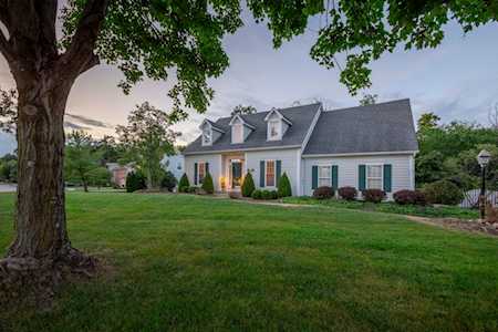 8329 Dunnbury Circle Powell, OH 43065