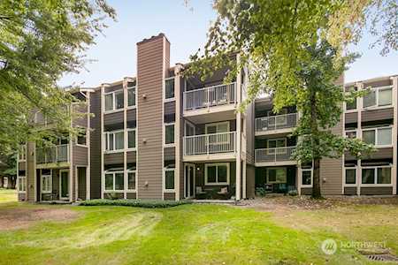 7332 W Lake Sammamish Pkwy NE #3-105 Redmond, WA 98052