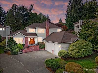 19621 109th Place NE Bothell, WA 98011