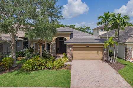 11194 Osprey Lake Lane Palm Beach Gardens, FL 33412