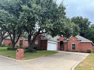 2702 Summerwood Court McKinney, TX 75072