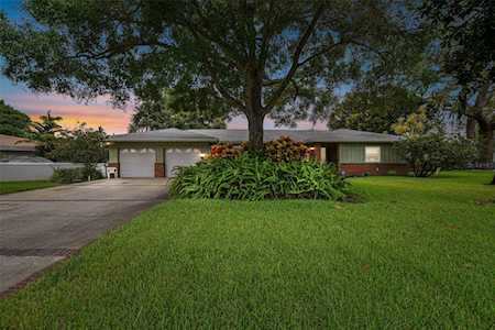 123 Live Oak Ln Largo, FL 33770