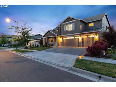 1719 35th AVE Forest Grove, OR 97116