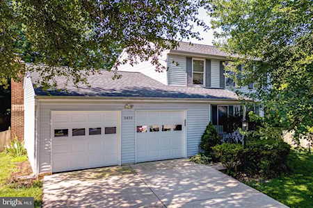 5451 Tree Line Dr Centreville, VA 20120