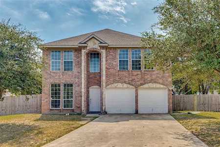2709 Maci Court Seagoville, TX 75159