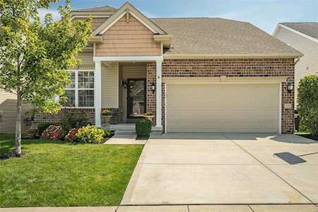 531 Wilmer Hollow Ln Wentzville, MO 63385