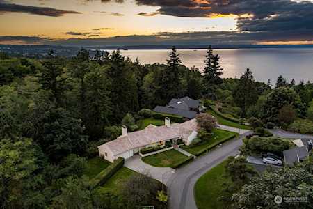 524 Sharon Crest Everett, WA 98201