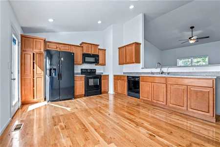 7713 E 143rd Terrace Grandview, MO 64030
