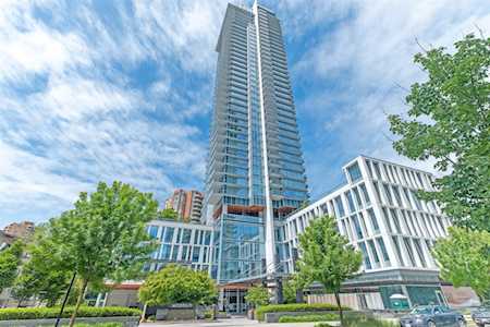 4360 Beresford Street #1606 Burnaby, BC V5H 0G2