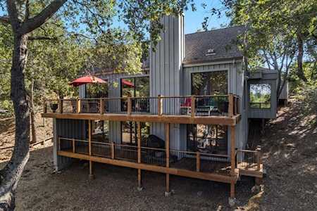 2 Thistle St Portola Valley, CA 94028