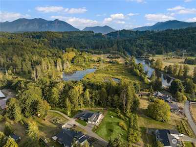 36234 SE Fish Hatchery Rd Fall City, WA 98024