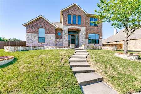4328 Oak Bluff Lane Sachse, TX 75048