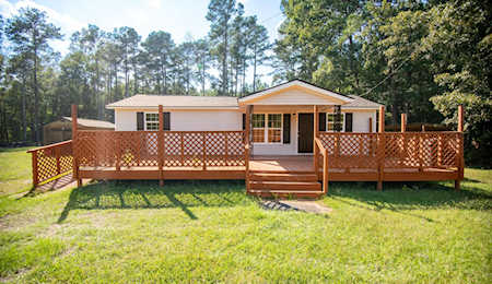560 Covington Road Bunnlevel, NC 28323