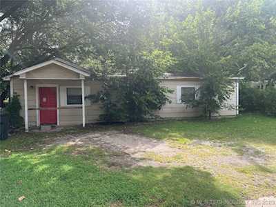 636 S Muskogee Ave Claremore, OK 74017