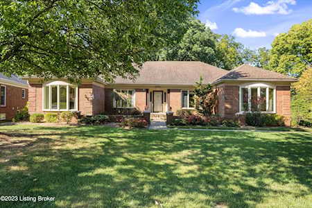 9205 Whitegate Ct Louisville, KY 40222