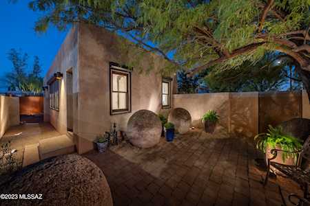 148 N Highland Ave Tucson, AZ 85719