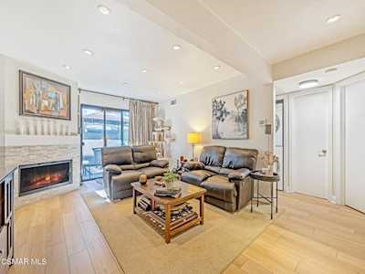 2519 Chandler Ave #7 Simi Valley, CA 93065