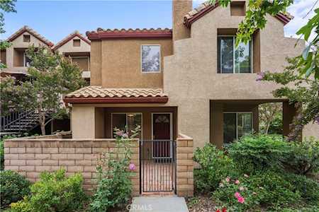 22633 Copper Hill Dr #93 Saugus, CA 91350