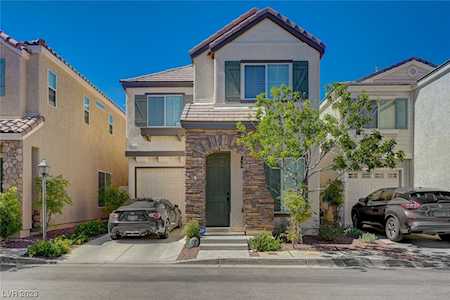 8215 Shaded Arbors St Las Vegas, NV 89139