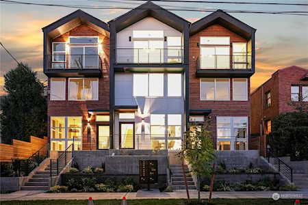 2346 #B Franklin Ave E Seattle, WA 98102