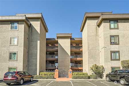 1902 Bridgeport Way W #303 University Place, WA 98466