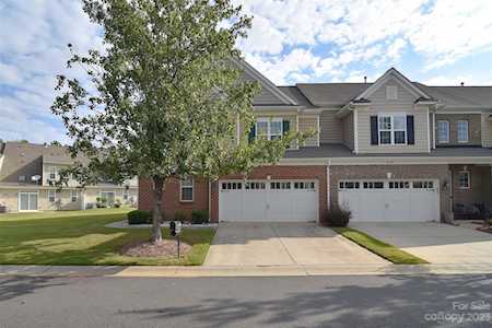 10937 Cripple Creek Ln Charlotte, NC 28277
