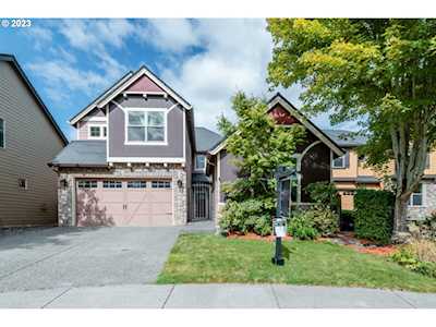 17514 NE 35th CIR Vancouver, WA 98682